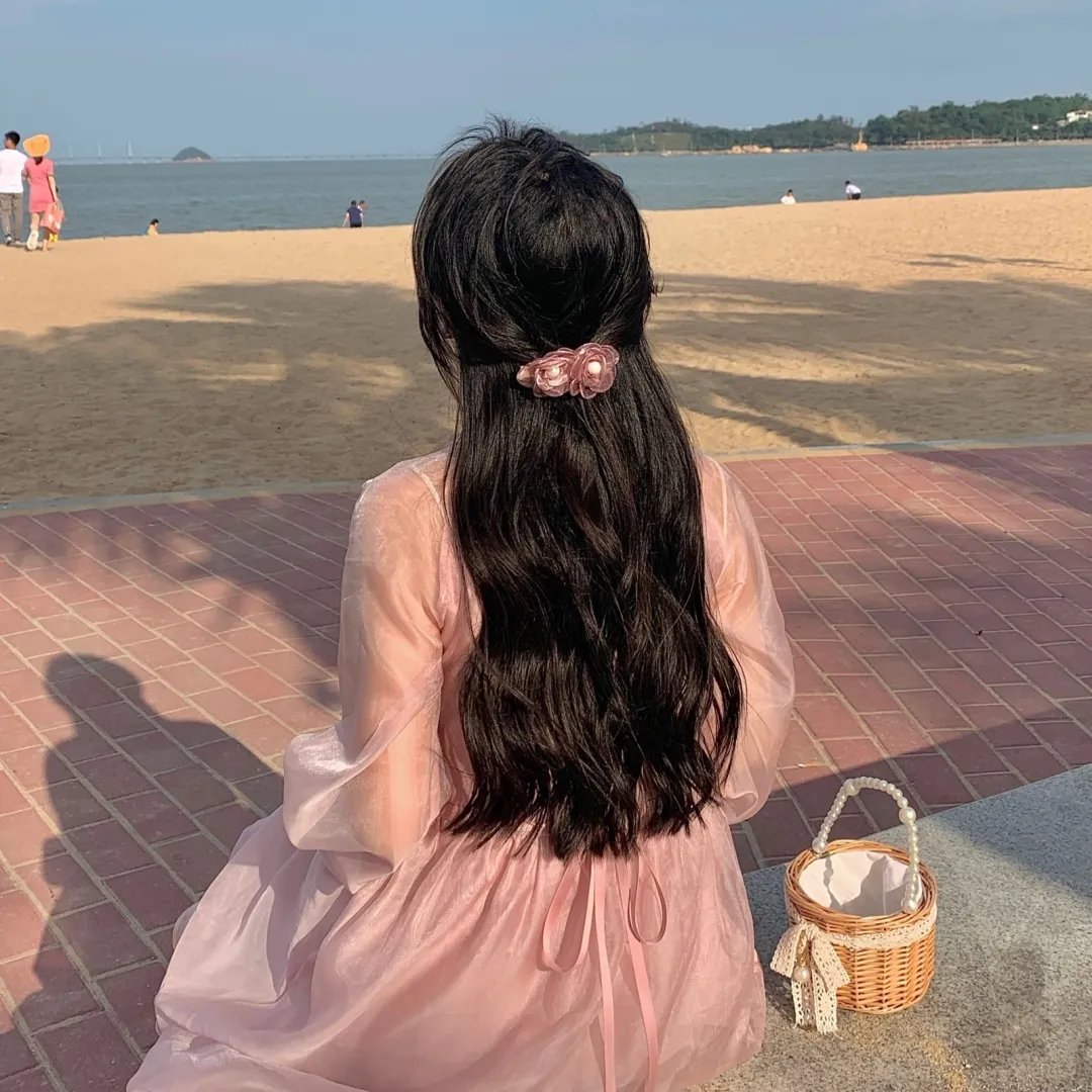 迷离春色芙蓉帐